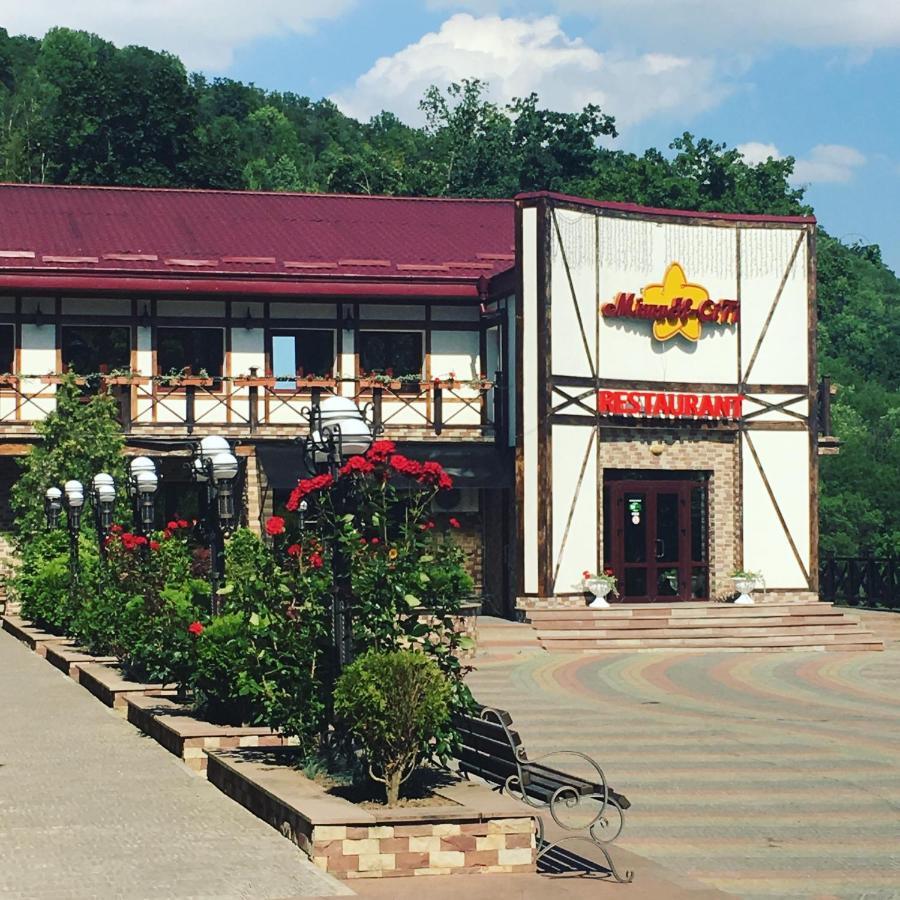 Mishyn-City Hotel Dobrovlyany Extérieur photo