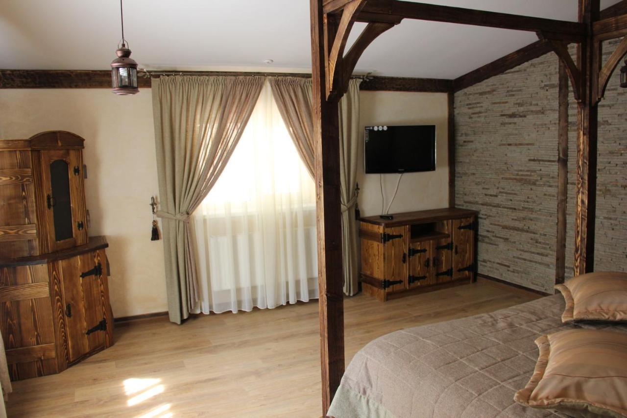 Mishyn-City Hotel Dobrovlyany Extérieur photo