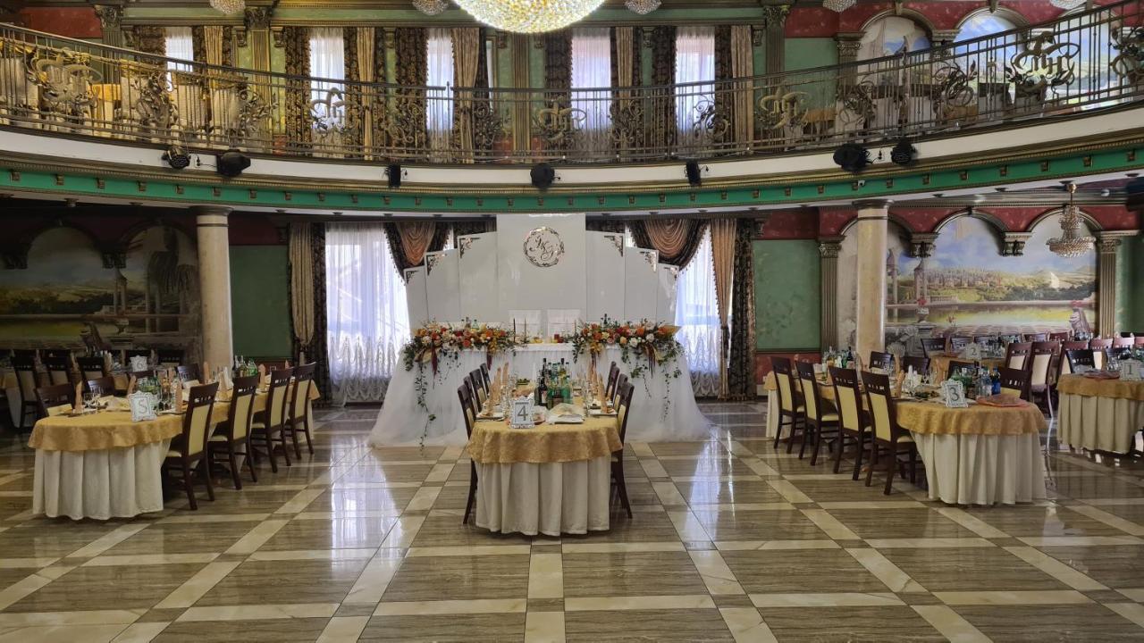 Mishyn-City Hotel Dobrovlyany Extérieur photo