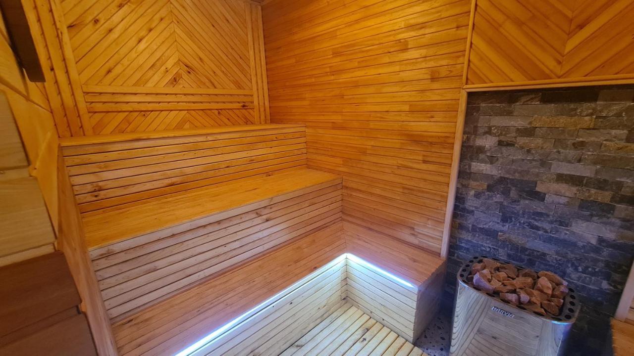 Mishyn-City Hotel Dobrovlyany Extérieur photo