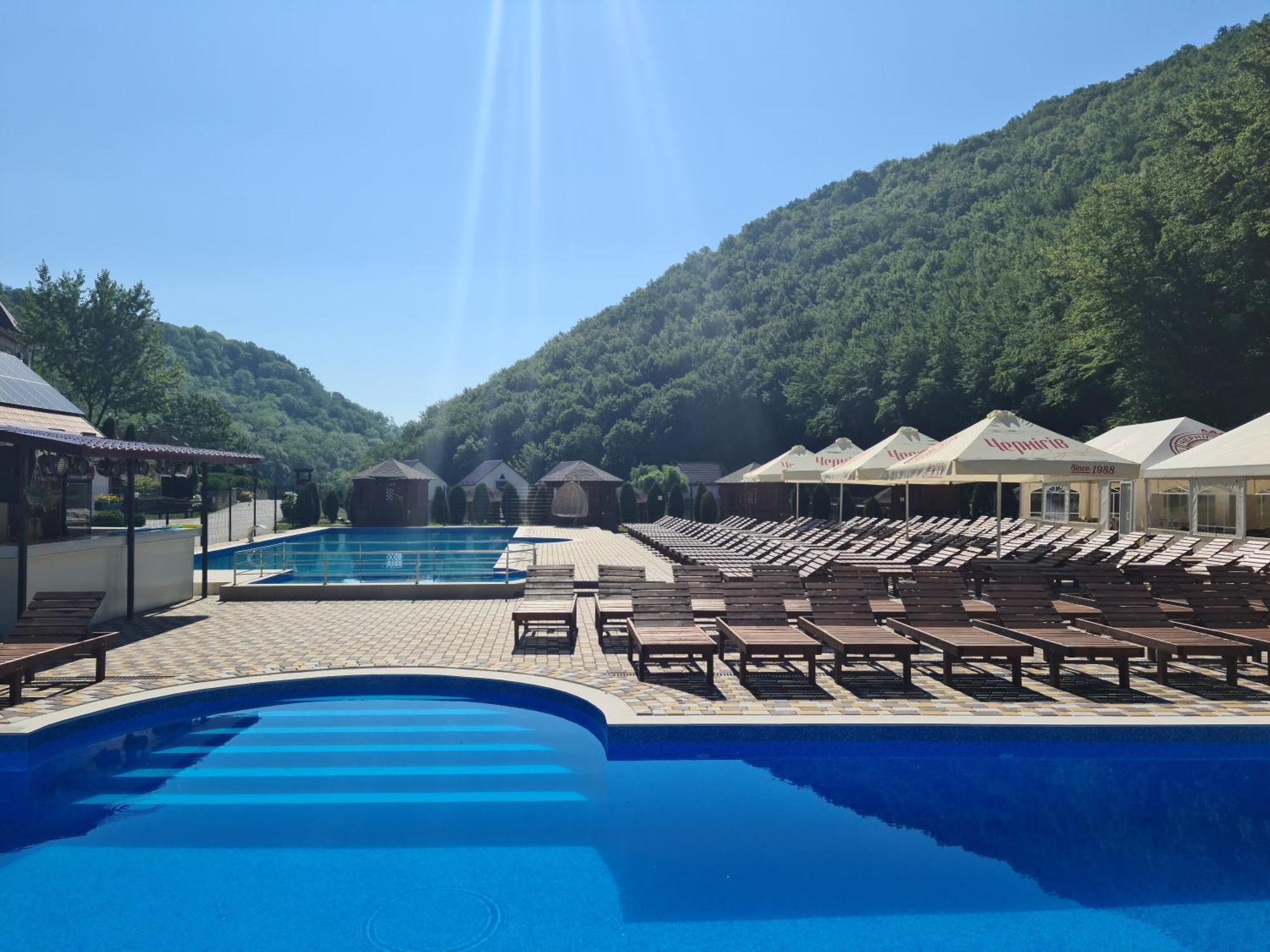 Mishyn-City Hotel Dobrovlyany Extérieur photo