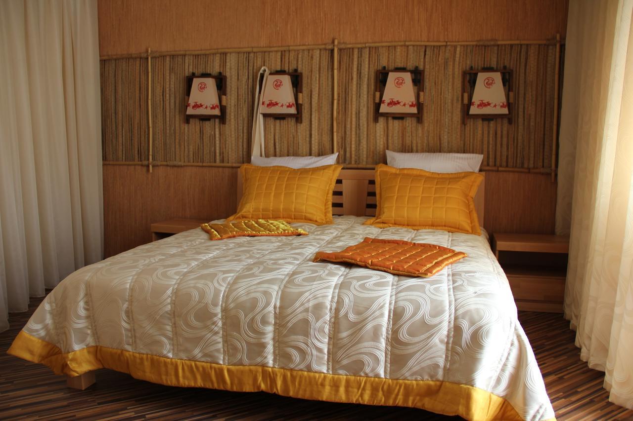 Mishyn-City Hotel Dobrovlyany Extérieur photo